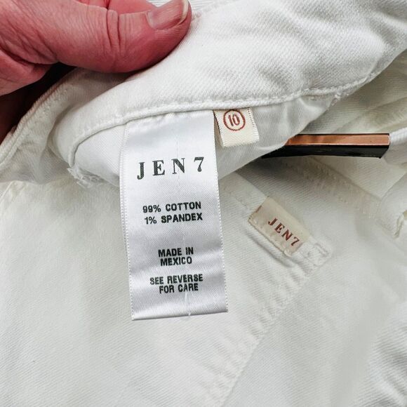 NWT‎ Jen 7 by 7 For All Mankind Women's Size 10 White Shorts Bermuda Jean Denim - Picture 5 of 13